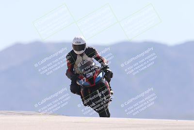 media/Oct-13-2025-Moto Forza (Mon) [[a66d839500]]/2-A Group/Session 4 (Turn 9)/